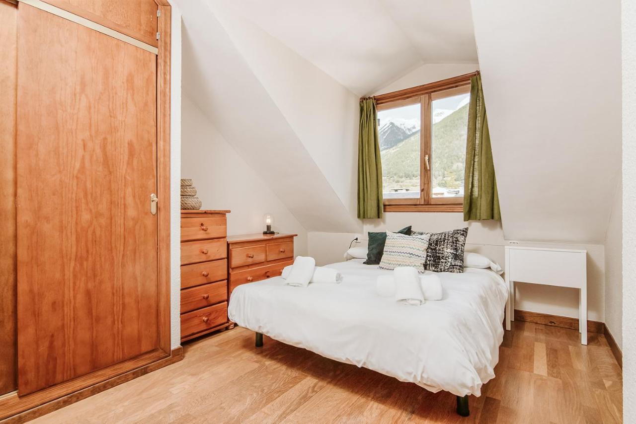 Casa Silvia - Acogedor Duplex En Sallent de Gállego Eksteriør billede
