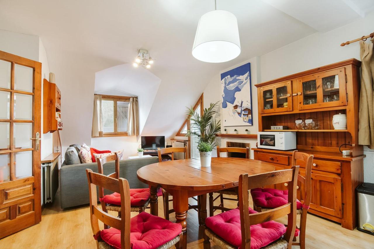 Casa Silvia - Acogedor Duplex En Sallent de Gállego Eksteriør billede